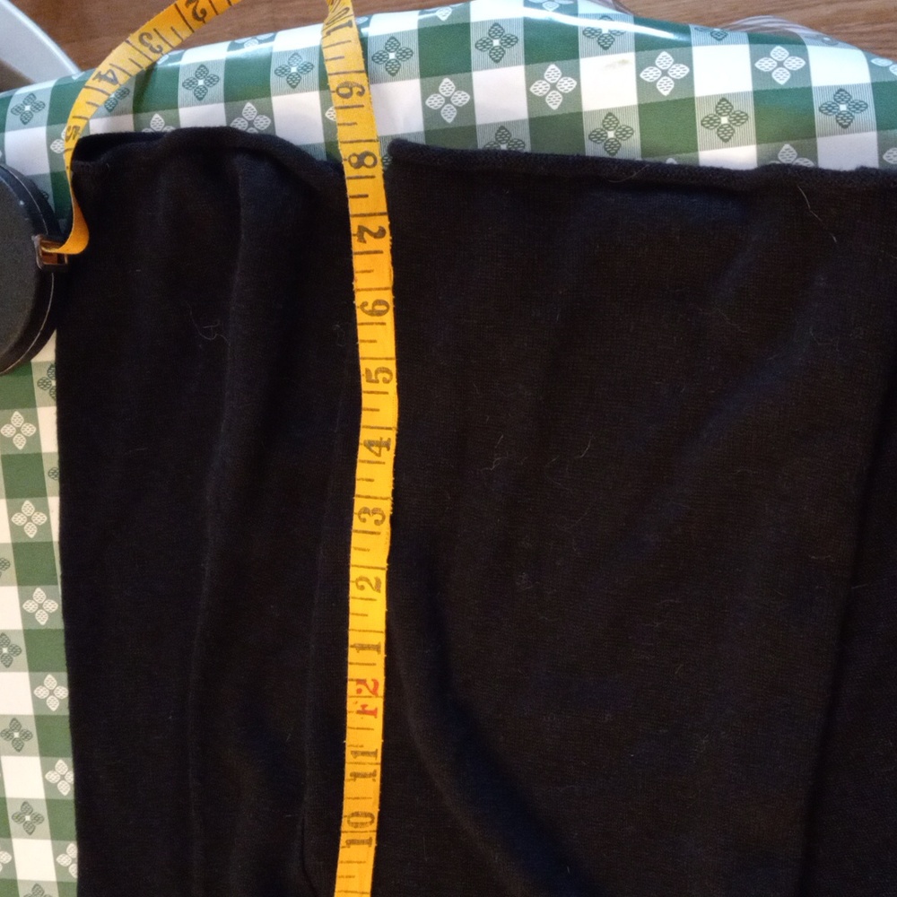 GAIAM Black Open-Front Ribbed Cardigan - Picture 11 of 12
